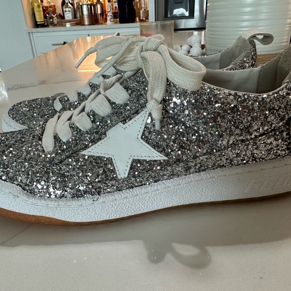 Yeah Silver Glitter Golden Goose - Picture 8 of 8